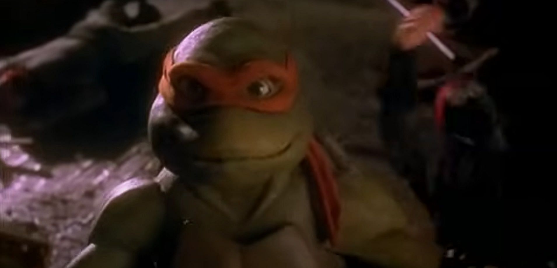 A screenshot from the trailer of the 1990 film (Image via Warner Bros.)