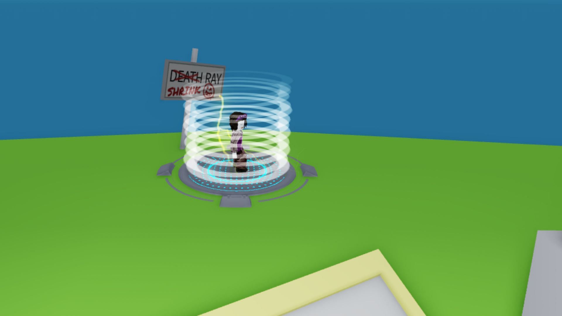 Shrink anytime in Tiny Town Tycoon (Image via Roblox)