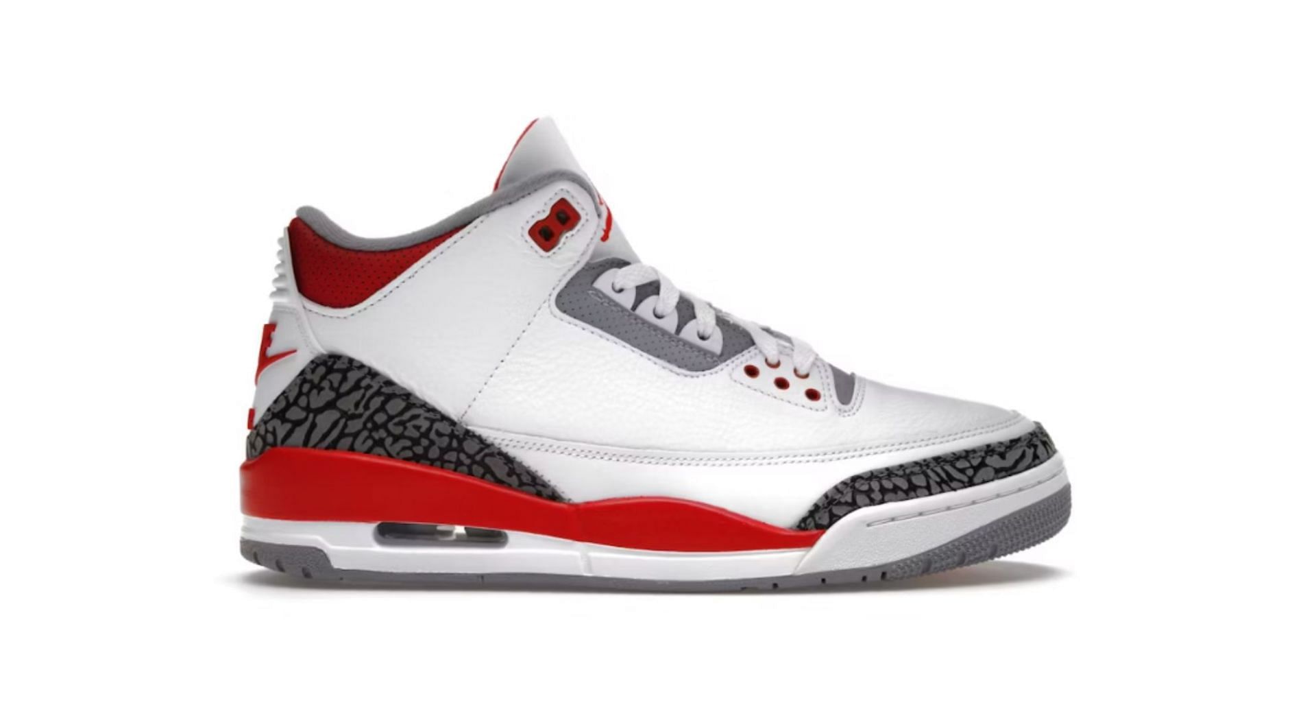 Air Jordan 3 Retro &quot;Fire Red&quot; (Image via Stock X)