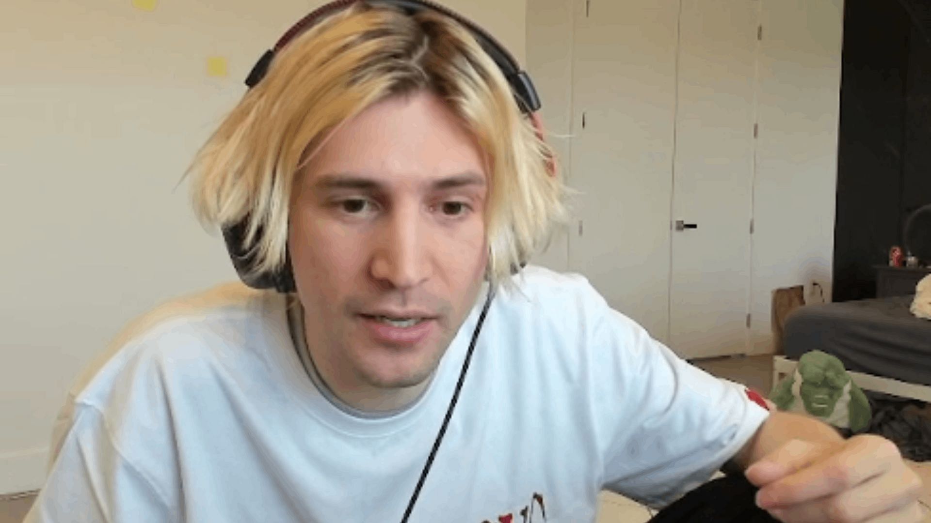 xQc gave his opinion regarding Adin