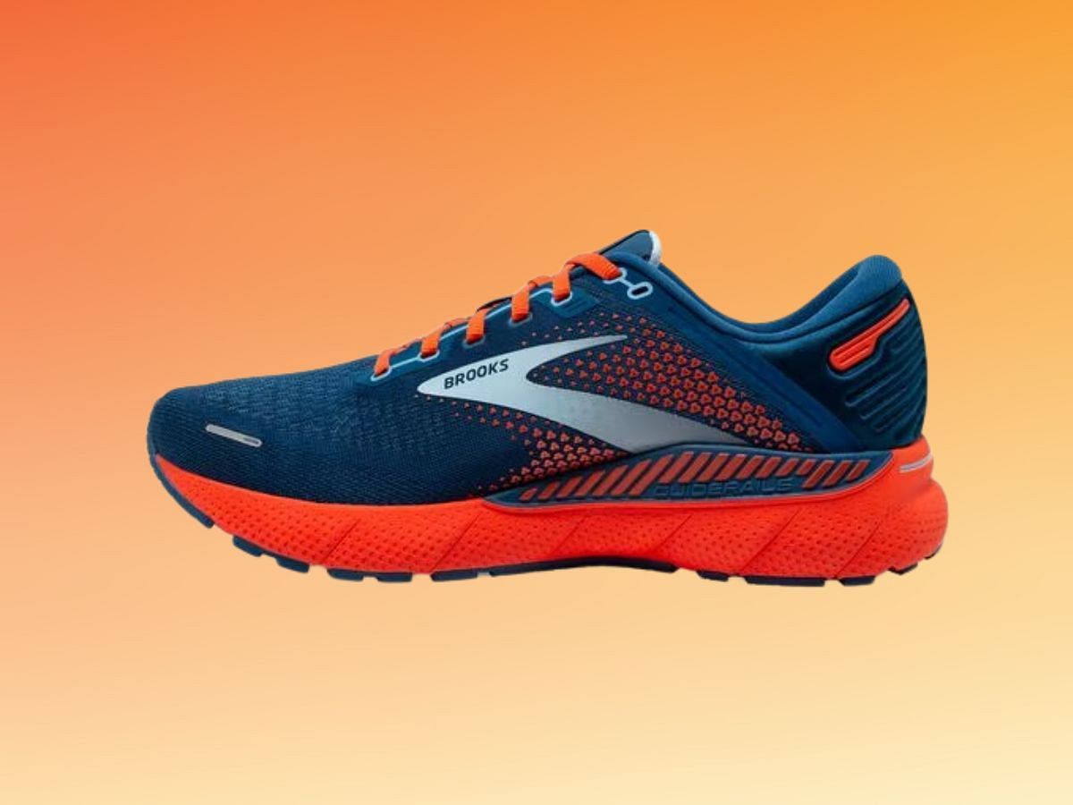 The Brooks Adrenaline GTS 22 (Image via Brooks)