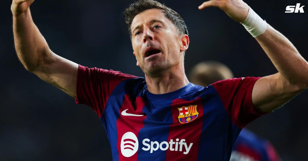 Robert Lewandowski has struggled with the rest of his Barcelona teammates this season