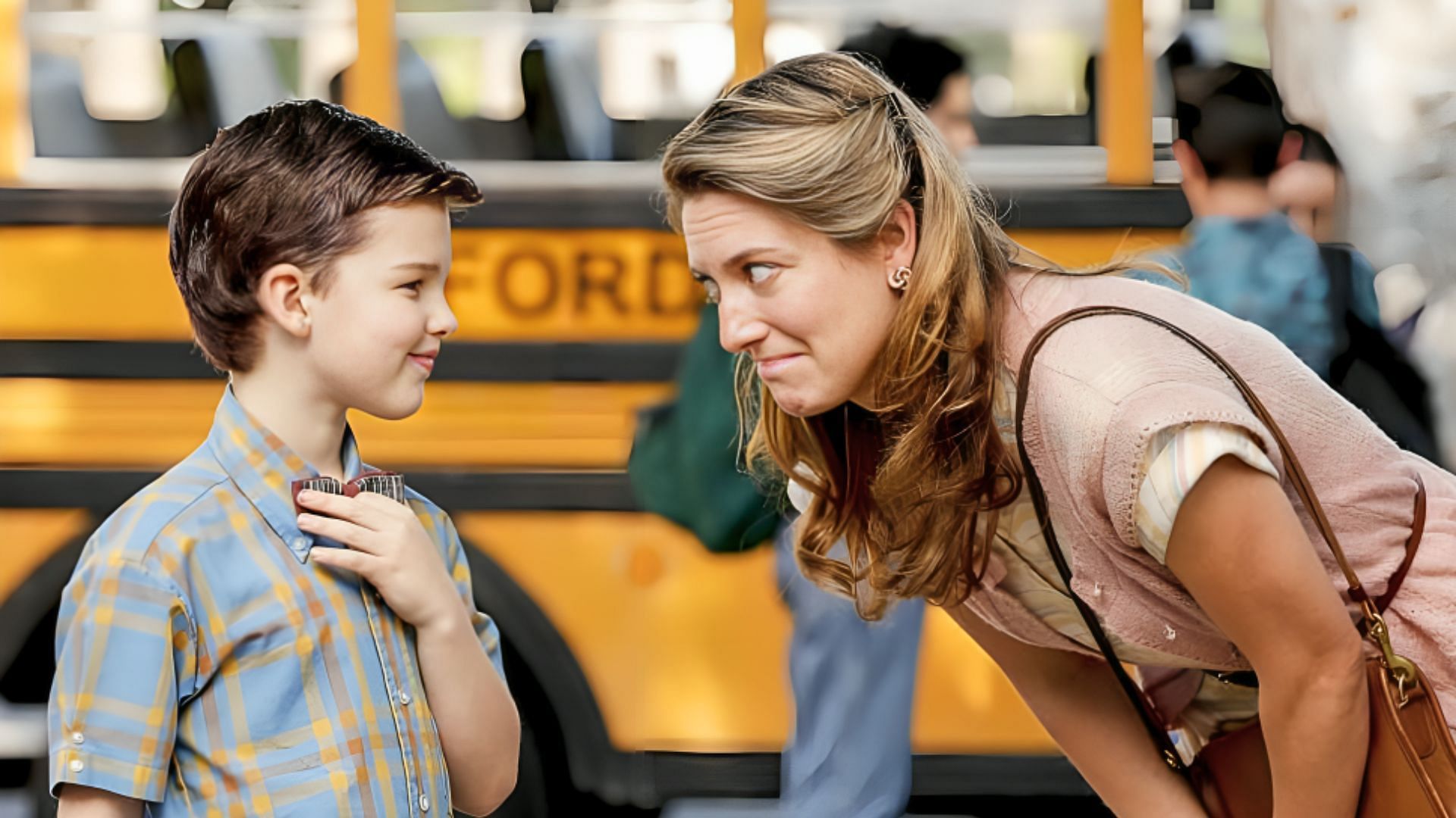 Actors Iain Armitage (left) and Zoe Perry (right) in a still from Young Sheldon (Image via CBS ENTERTAINMENT)