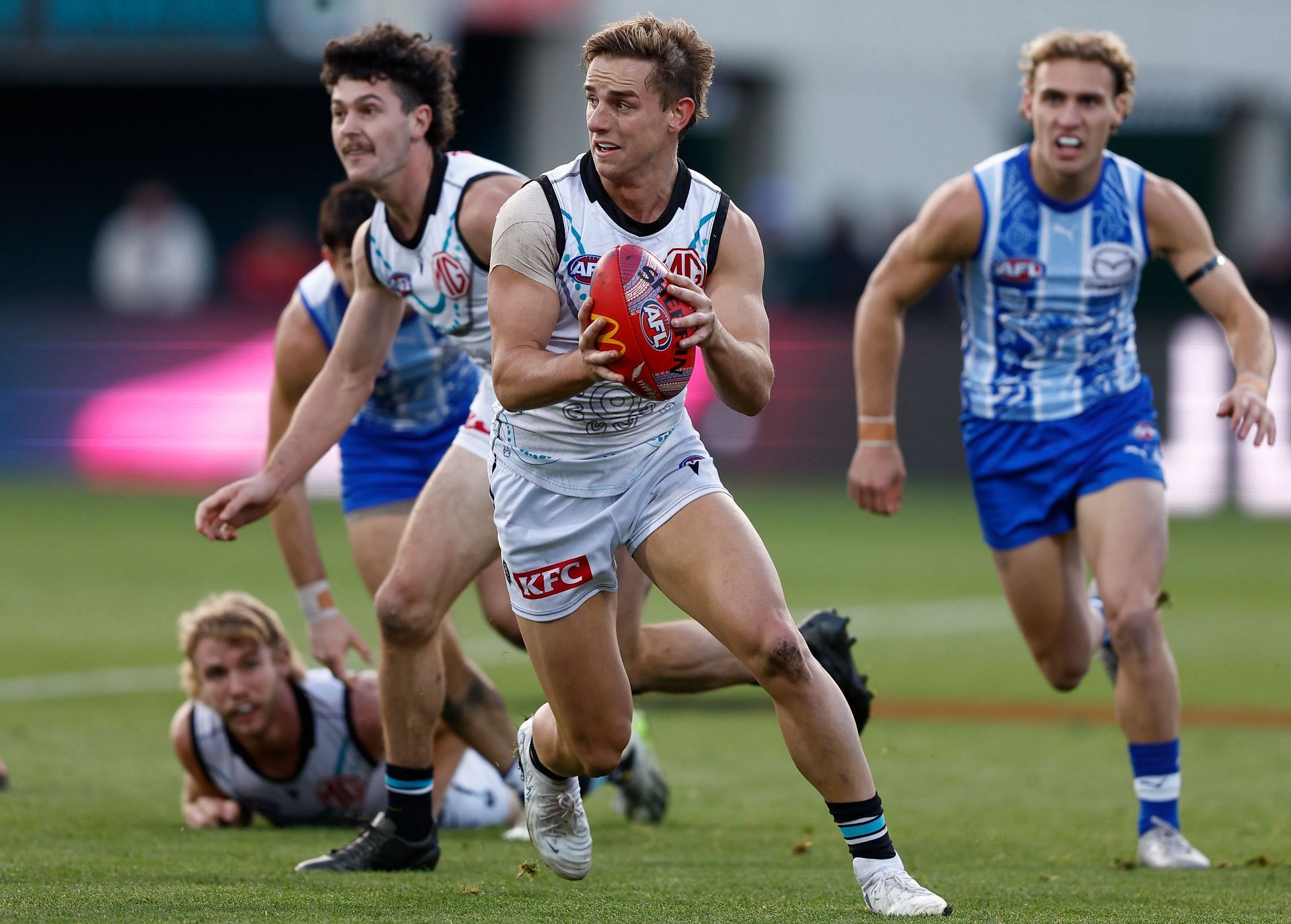 AFL Rd 11 - North Melbourne v Yartapuulti