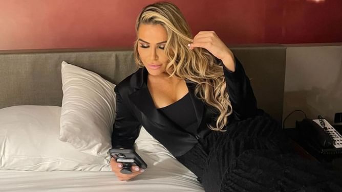 Natalya seen training with an international star amidst possibility of a WWE exit