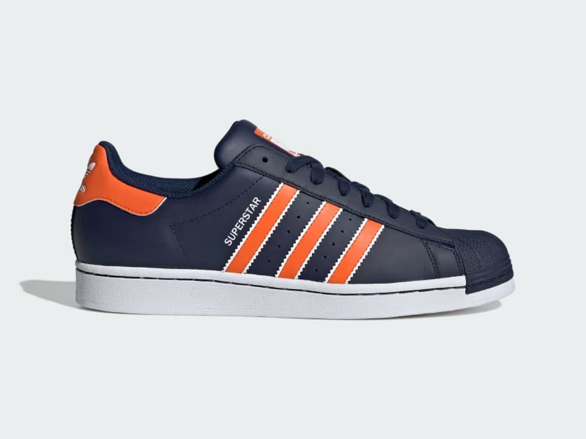 Night Indigo / Orange / Cloud White colorway (Image via Adidas)