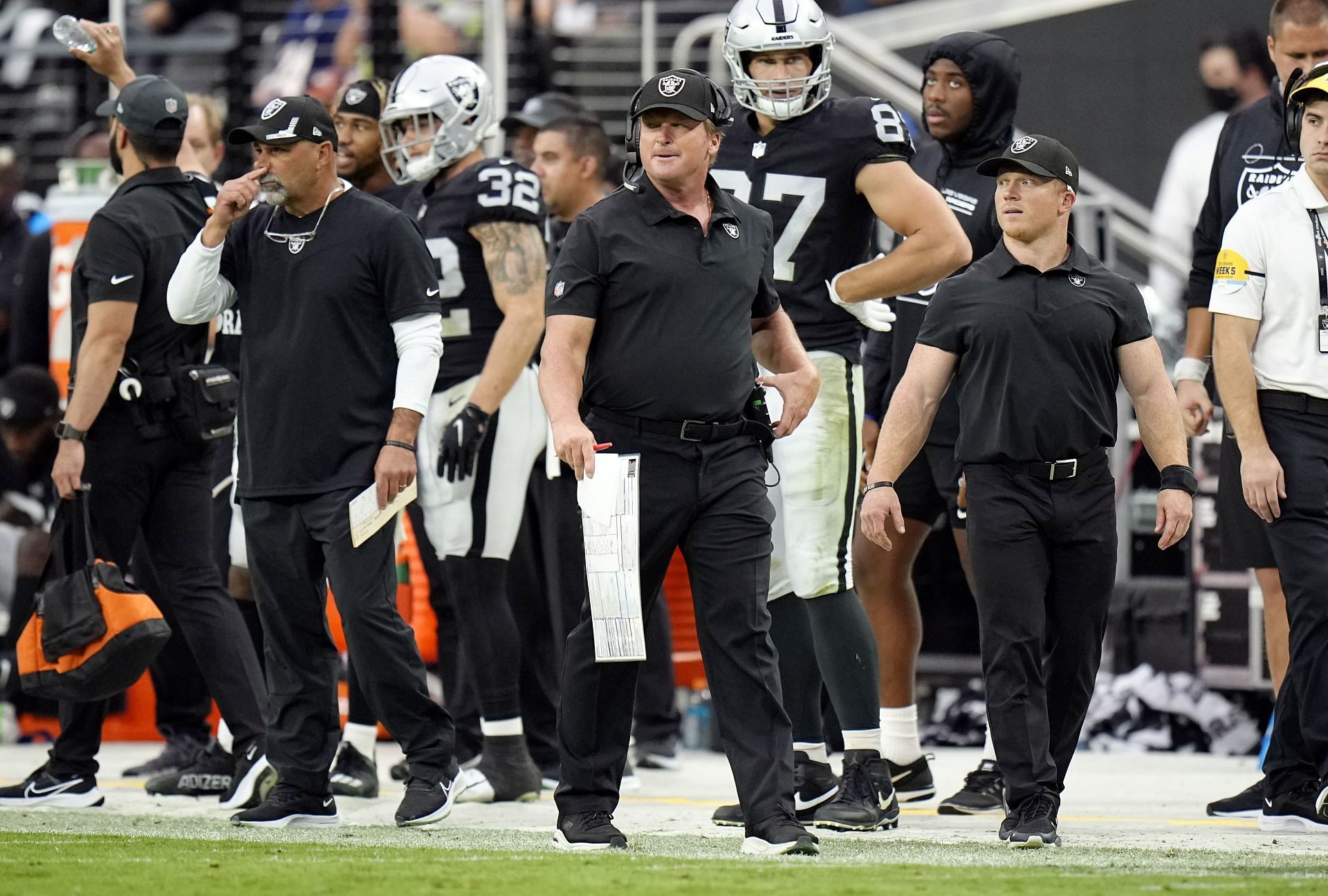 Chicago Bears v Las Vegas Raiders