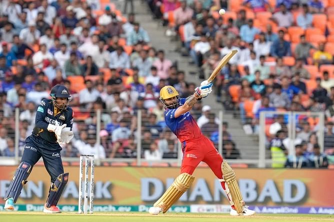 "No one will talk about the strike rate" - Aakash Chopra picks Virat Kohli among RCB players in focus in IPL 2024 clash vs GT
