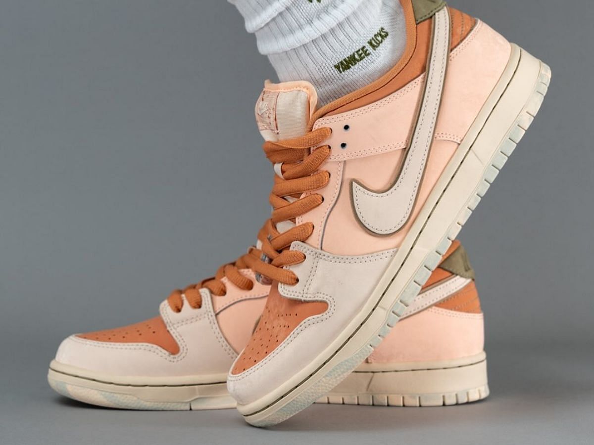 Nike SB Dunk Low &ldquo;Trocad&eacute;ro Gardens&rdquo; sneakers