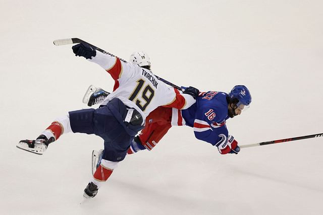 Florida Panthers v New York Rangers - Game One