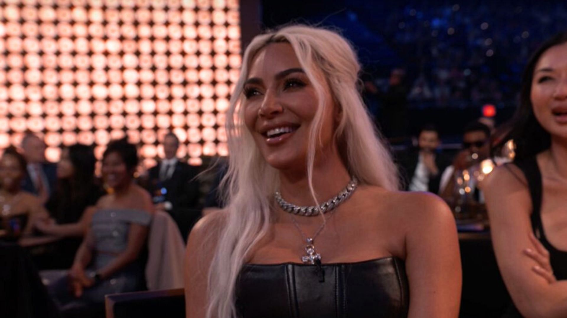 Kim Kardashian, Ben Affleck and Will Ferrell were also at the show (Image via X@Netflix)