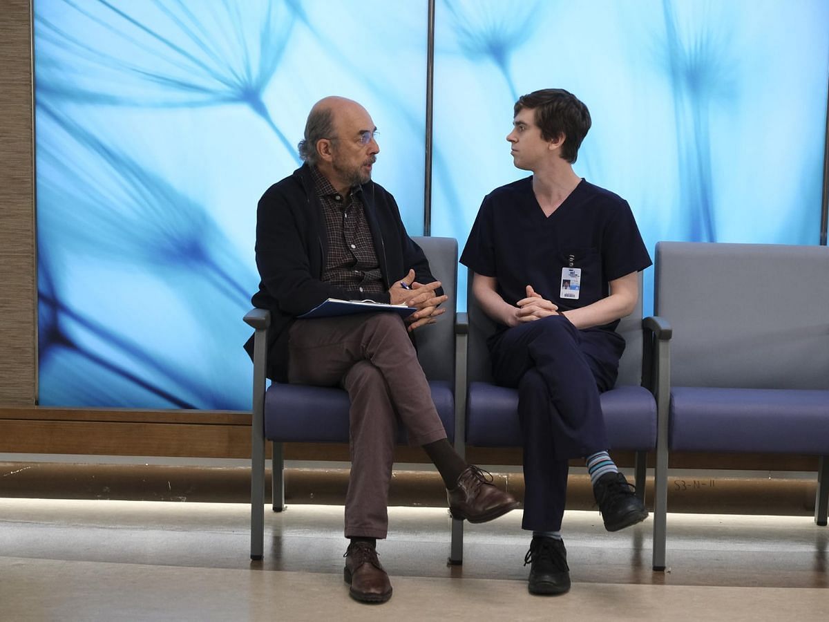 Dr Aaron Glassman and Dr. Shaun Murphy in The Good Doctor (Image via IMDb)