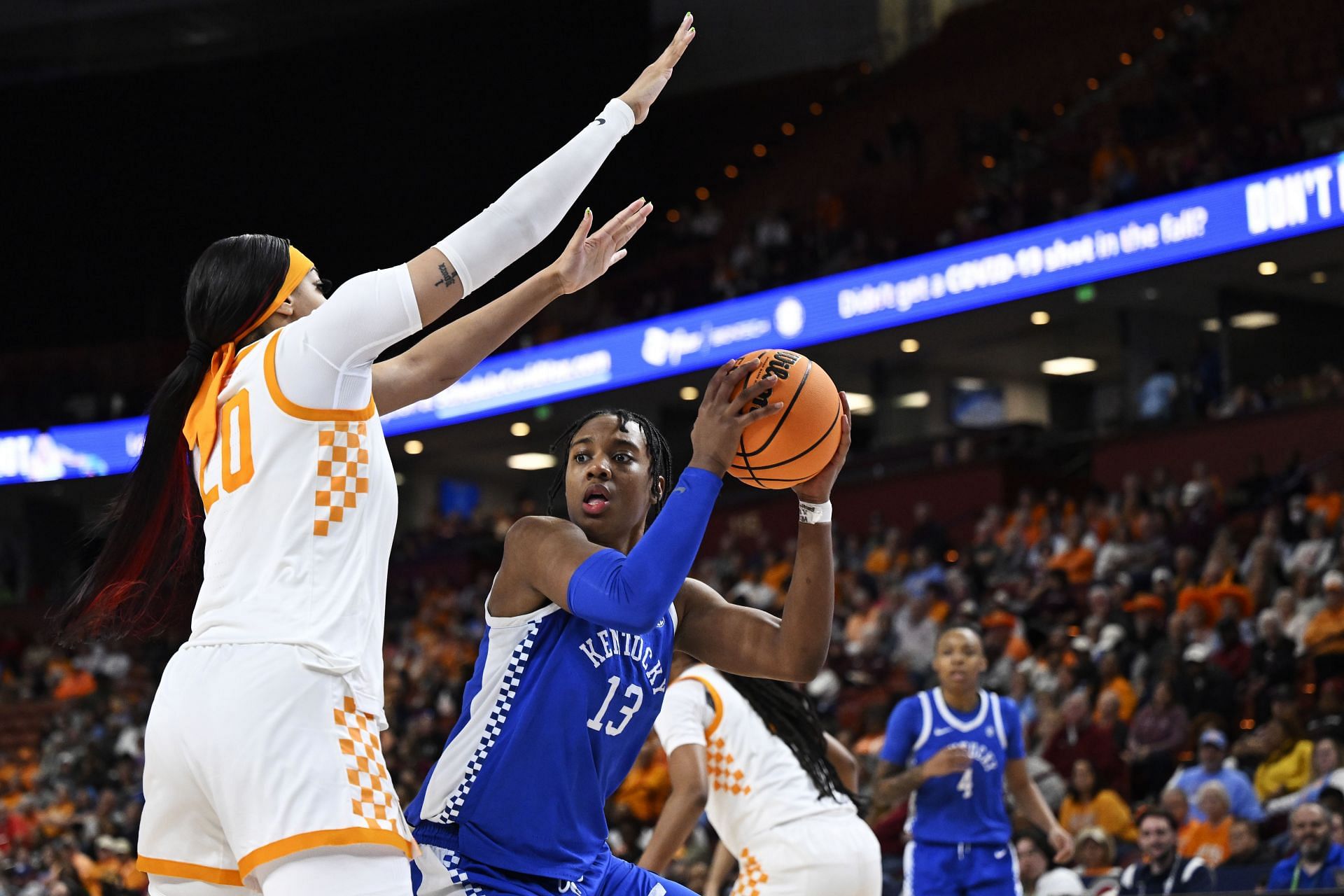 Kentucky v Tennessee