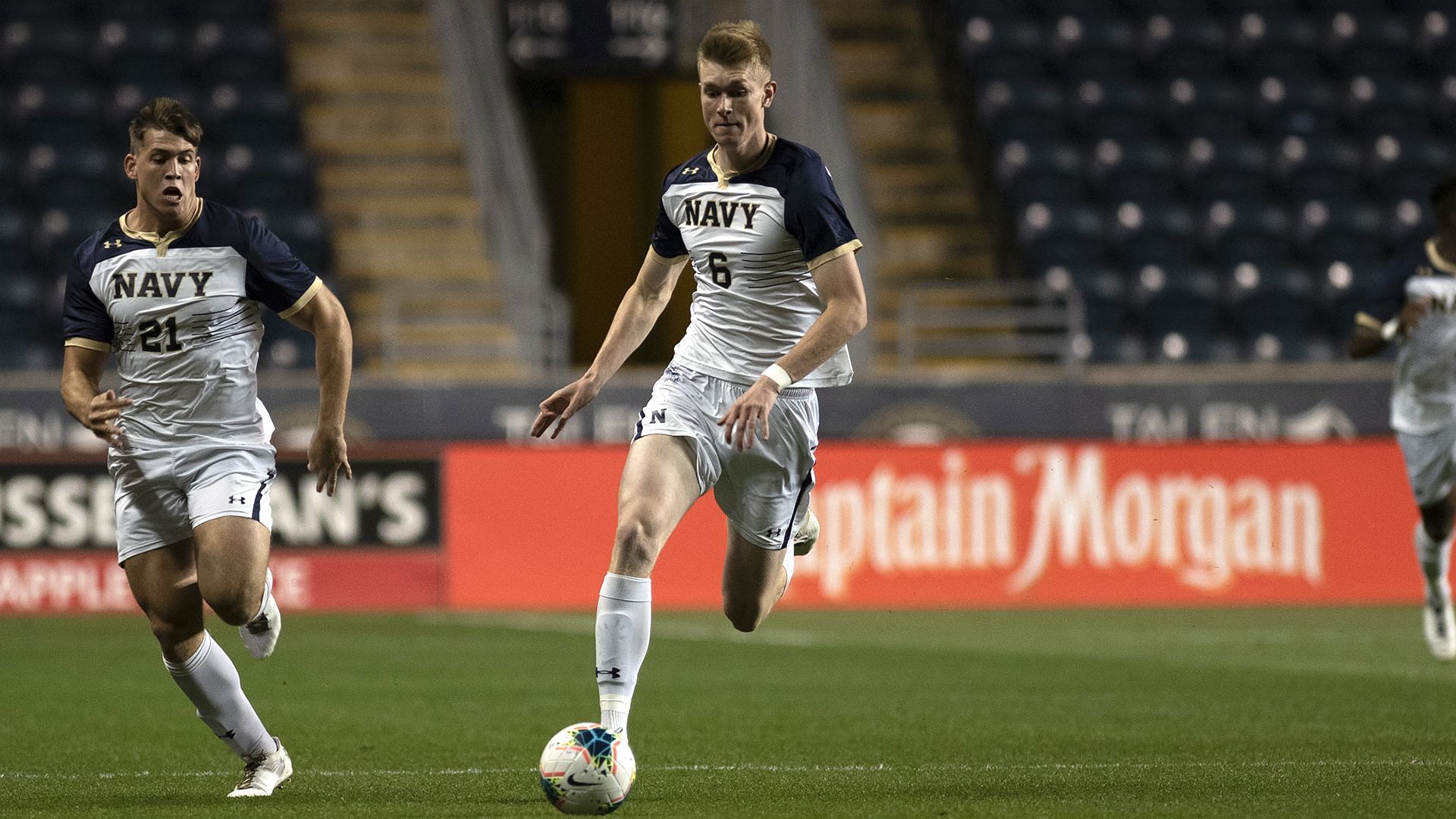 The ex-Navy soccer player is the only one on the list to have a 4-star or above Weak Foot attribute (Image via US Navy Sports)