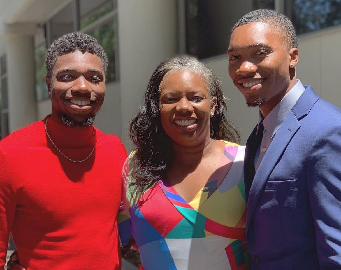 Noah Lyles, Josephus Lyles and mom Keisha Caine 