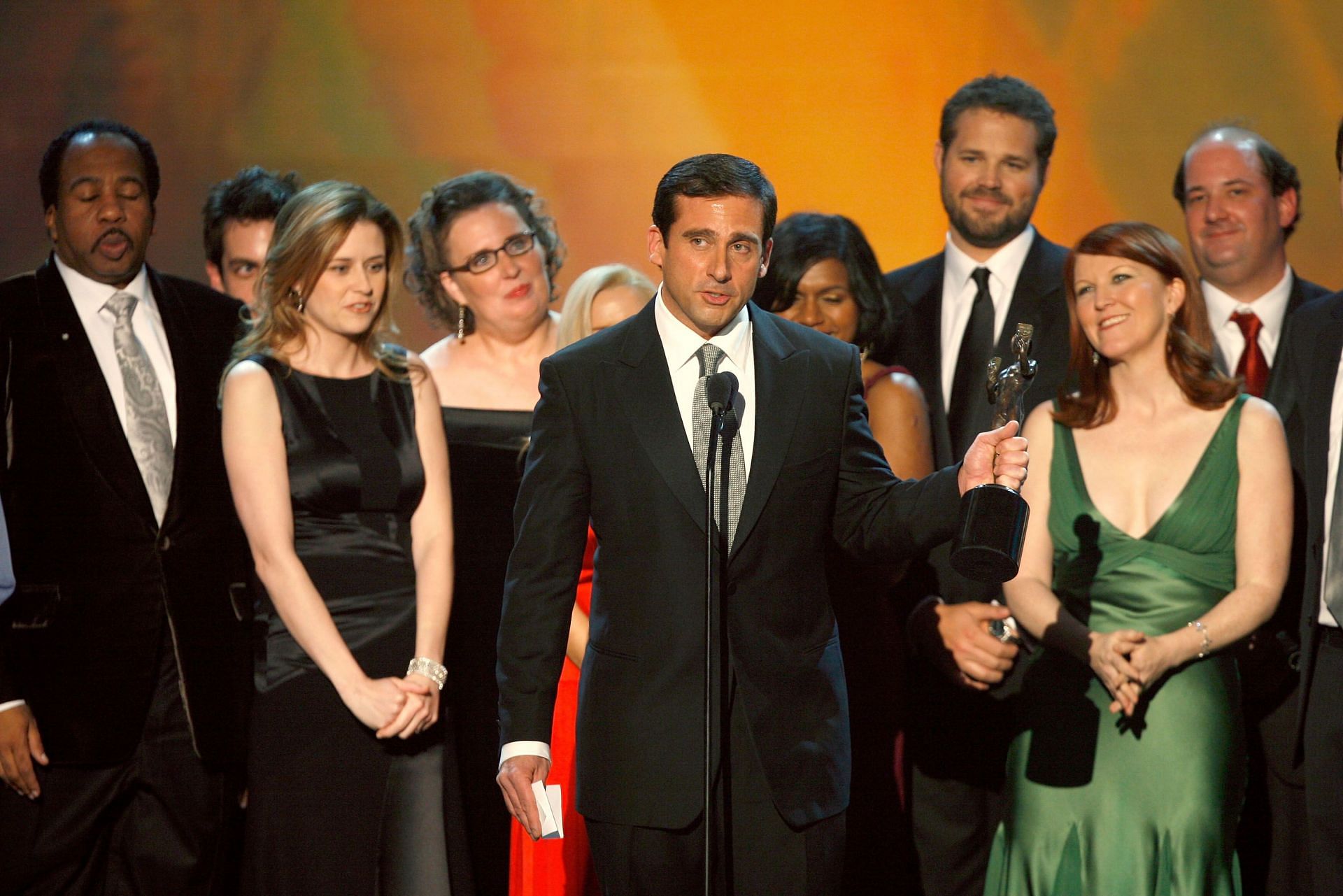 The cast and crew of &quot;The Office&quot; at the 13th SAG Awards (Image via Getty/Kevin Winter)