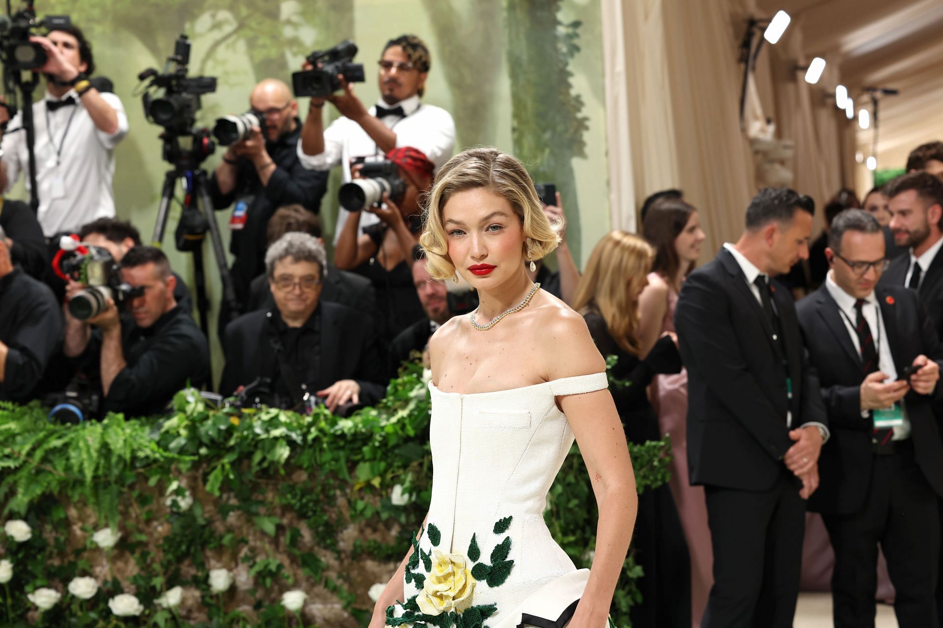 The 2024 Met Gala Celebrating "Sleeping Beauties: Reawakening Fashion" - Arrivals (Image via Marleen Moise/Getty Images)