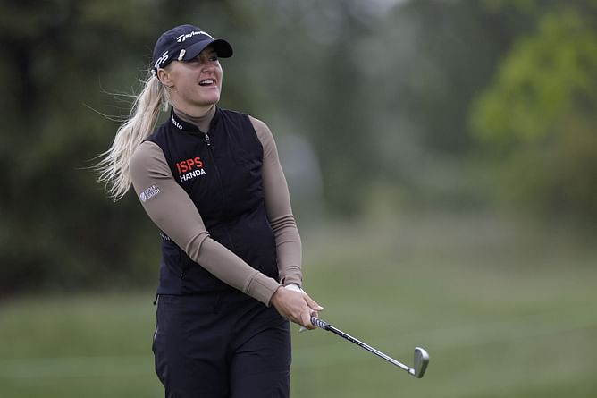 Charley Hull spotted smoking a cigarette while signing fan autographs at the US Open