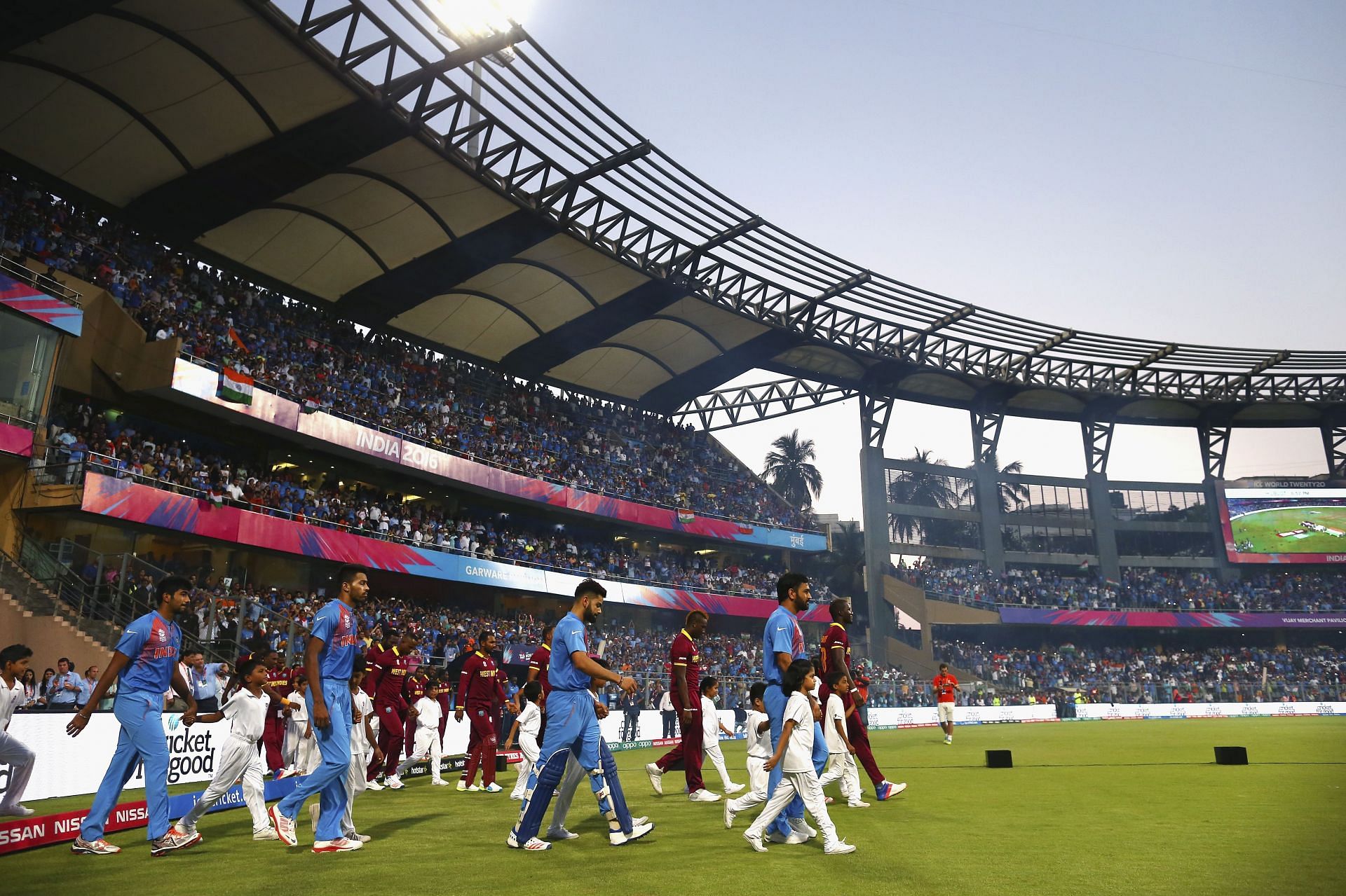 ICC World Twenty20 India 2016: Semi-Final: West Indies v India
