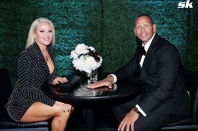 PHOTO: Alex Rodriguez's girlfriend Jaclyn Cordeiro rocks casual cool in white tee & black suspenders