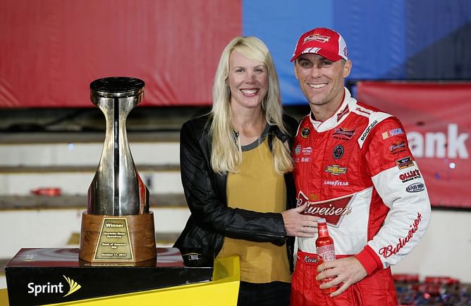 Kevin Harvick's stock car story receives clarification from wife DeLana: "I had no power steering"