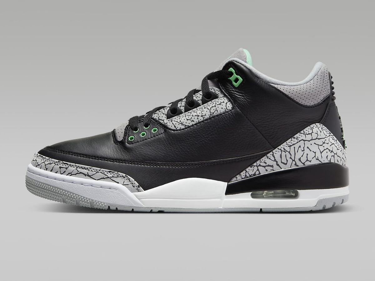 Air Jordan 3 Retro &quot;Green Glow&quot; sneakers ( Image via Nike)