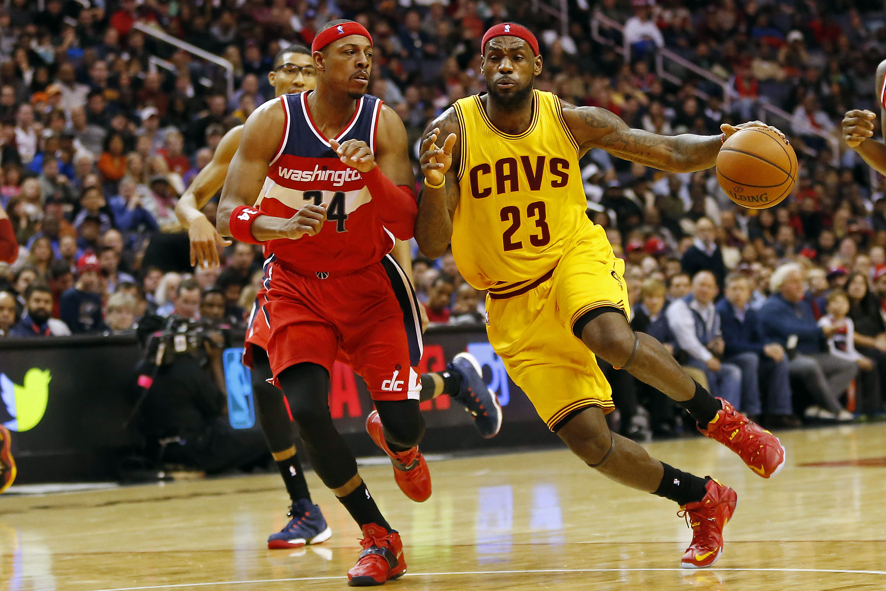 Paul Pierce against LeBron James in an NBA game in November 2014