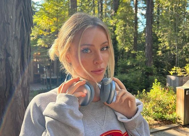 Daisy Keech