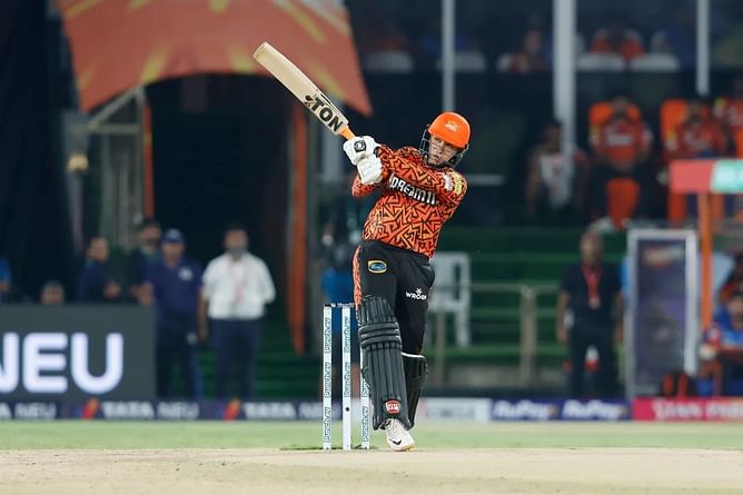 "It reminds you slightly of Yuvraj Singh" - Aakash Chopra lauds Abhishek Sharma's destructive knock in SRH's IPL 2024 win vs LSG