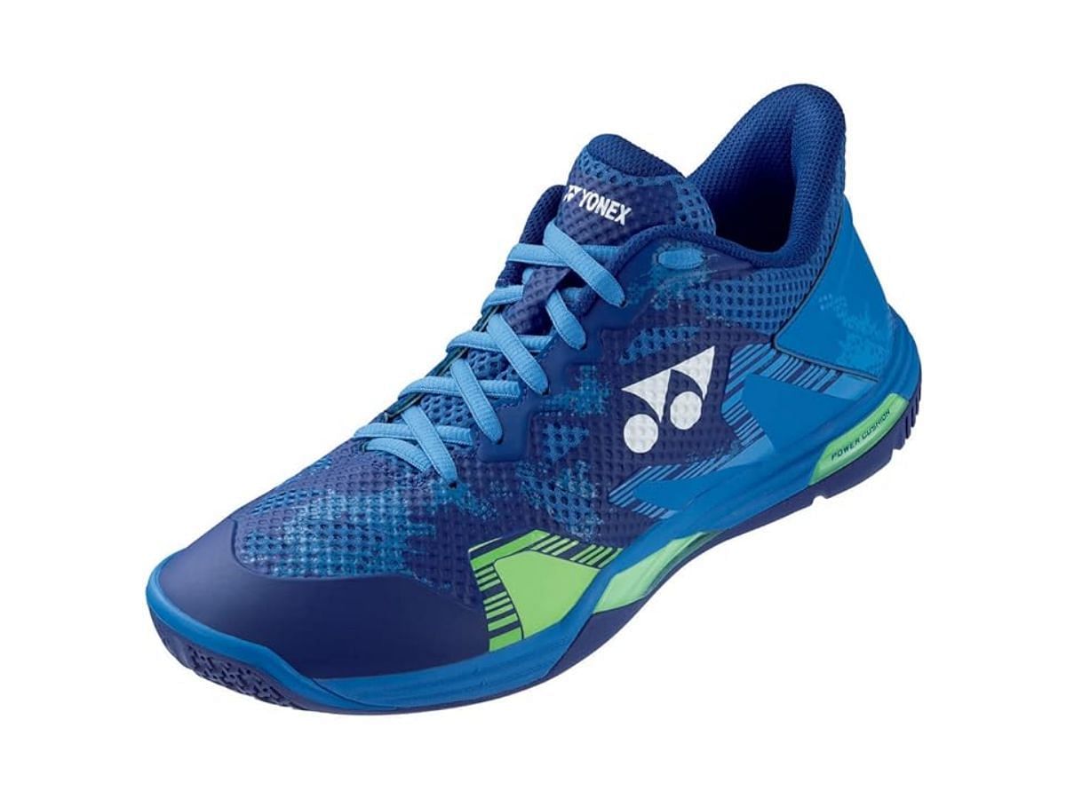 The Yonex Power Cushion Eclipsion Z3 (Image via Amazon)