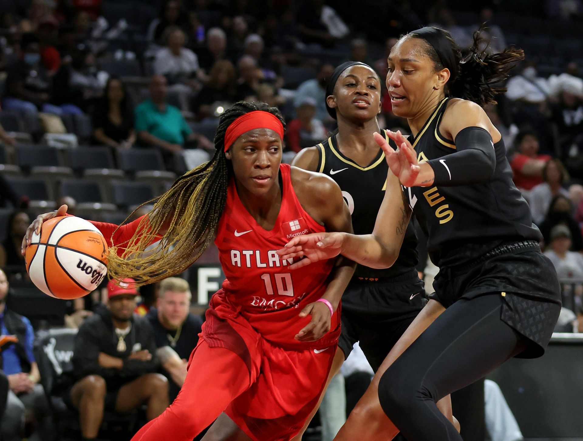 Atlanta Dream v Las Vegas Aces