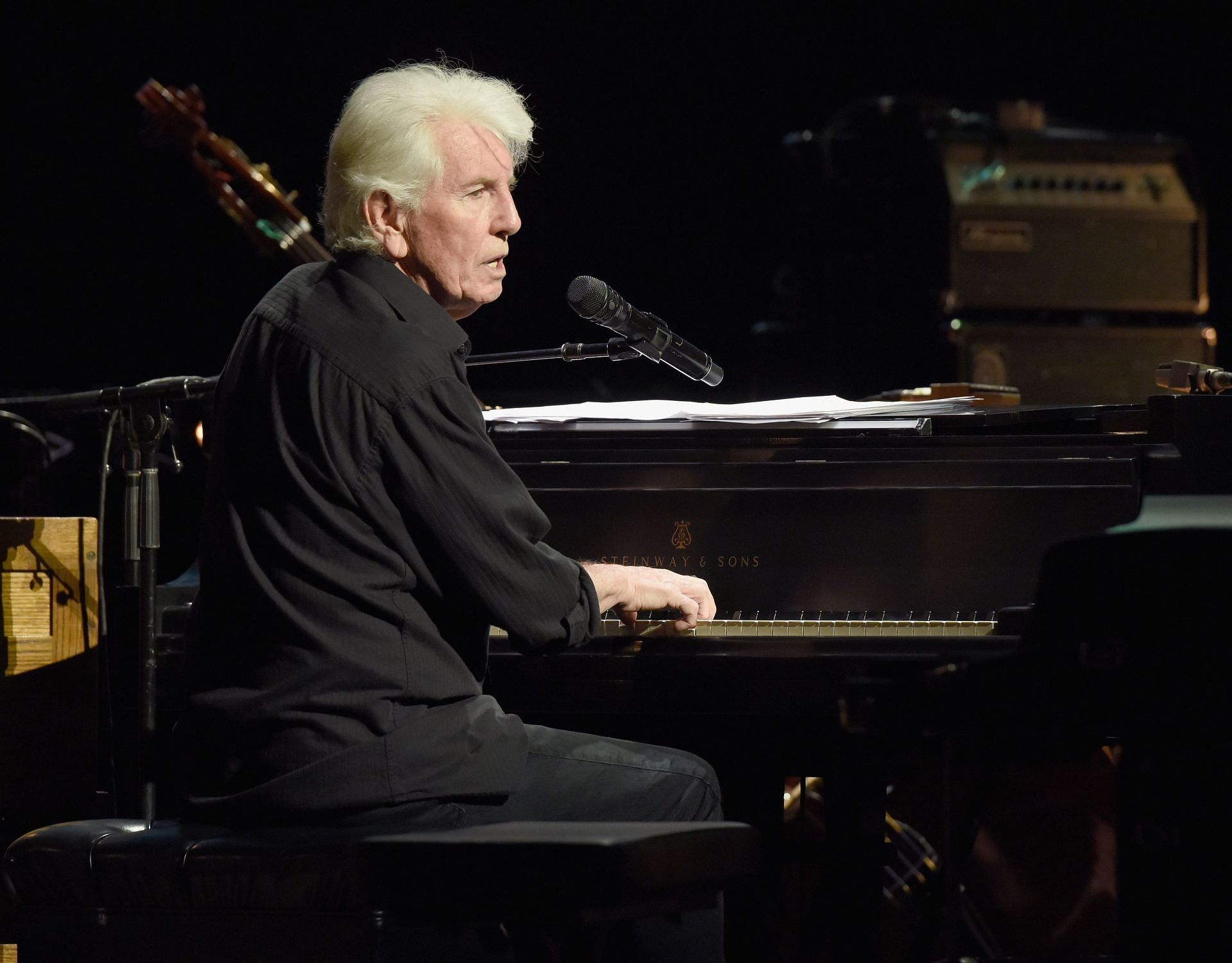 Graham Nash to begin NA tour in August (Image via Vivien Killilea / Getty Images)