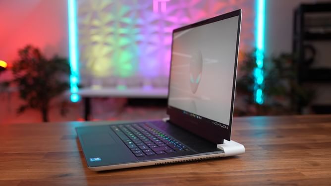 Asus ROG Strix Scar 16 vs Alienware x16 R2: Which is the best gaming laptop?