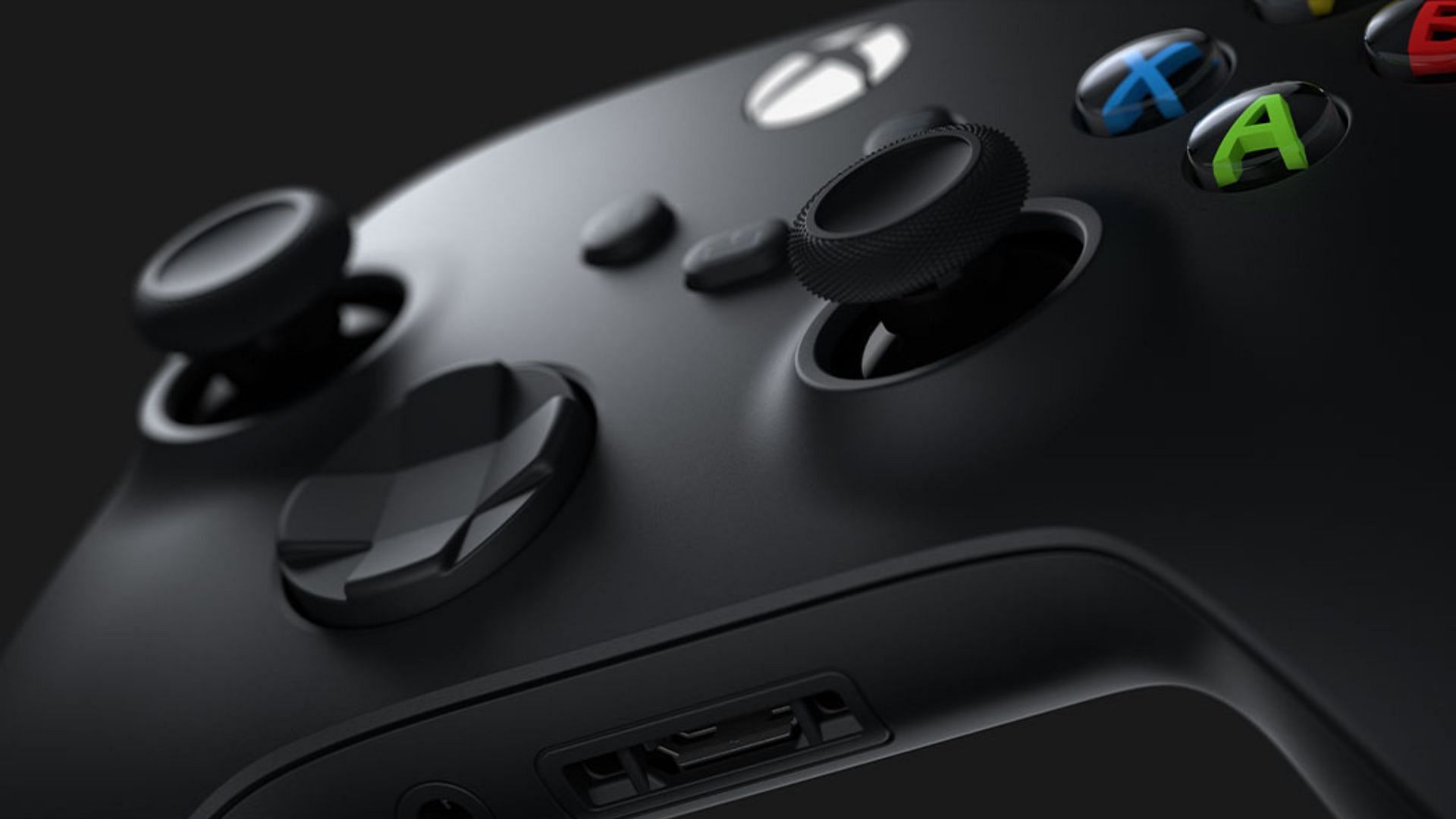 Controllers have a more precise and comfortable user experience for racing games (Image via Microsoft)