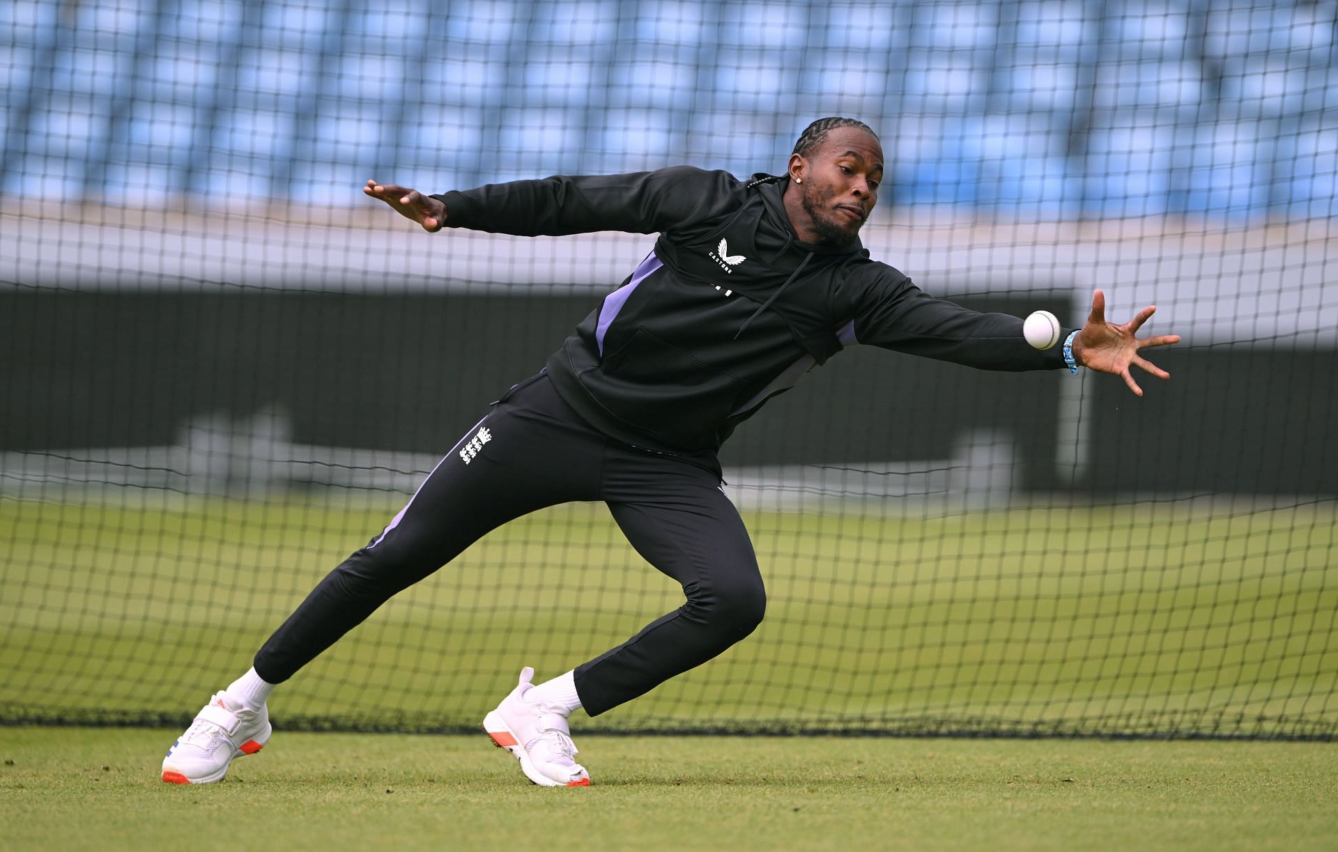 England &amp; Pakistan Nets