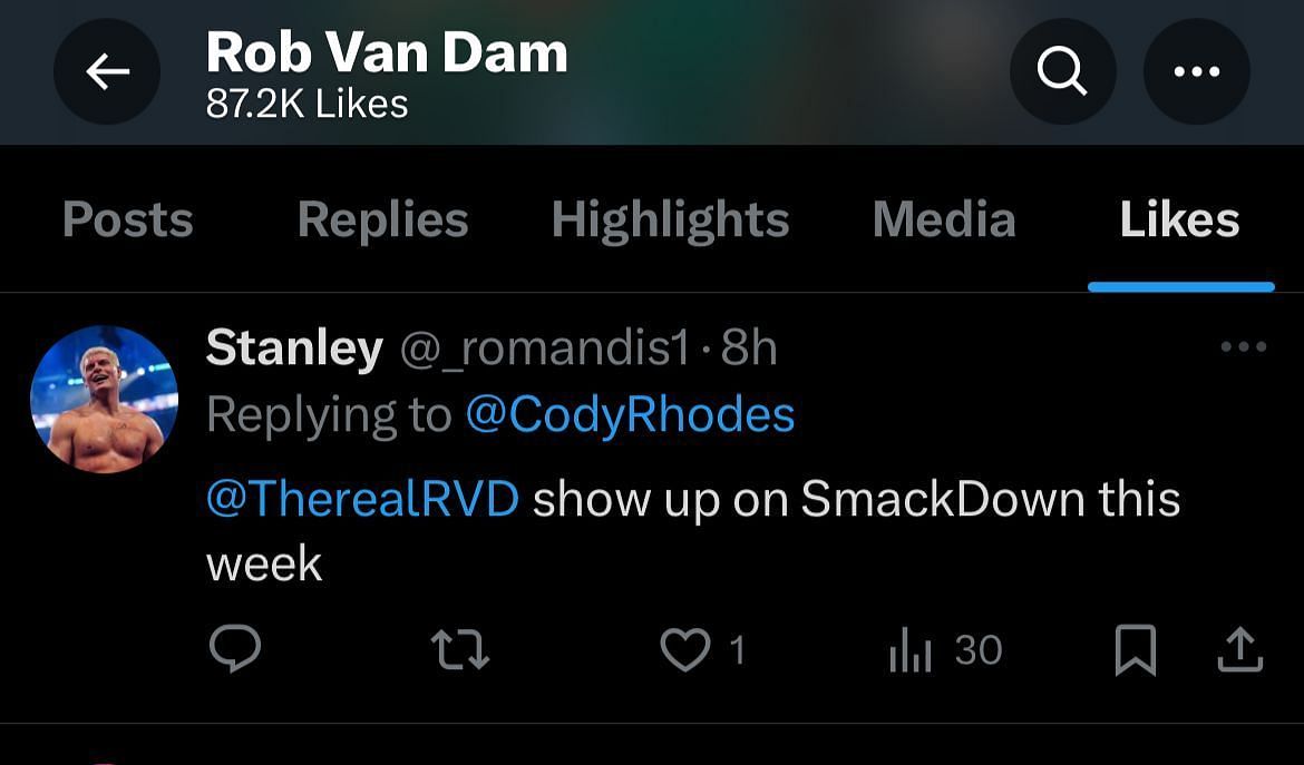 RVD liked the above tweet. [Image via the star&#039;s Twitter]