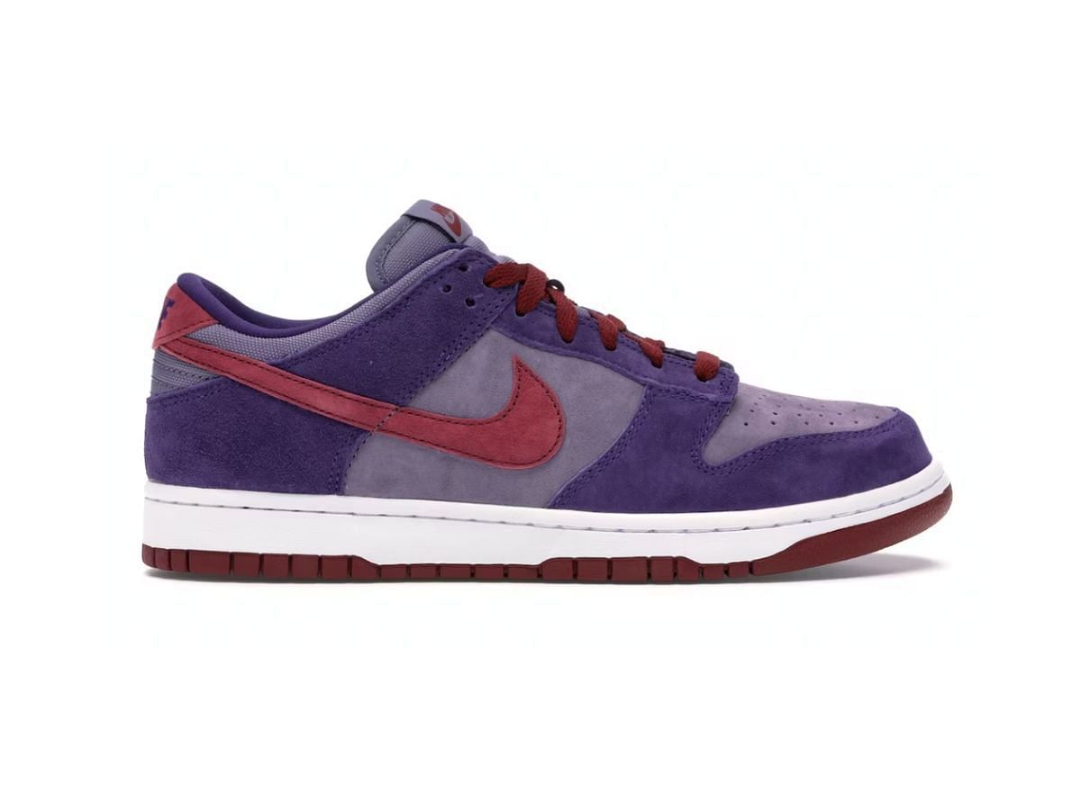 The Nike Dunk Low Plum (Image via StockX)