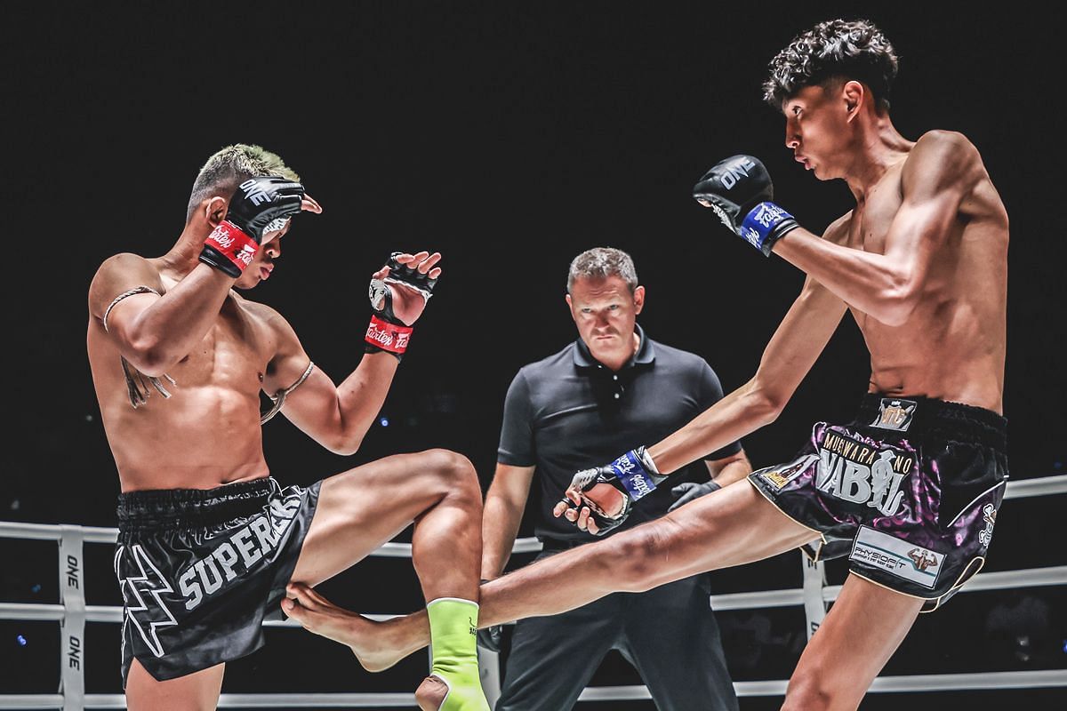 Superlek Kiatmoo9 fighting Nabil Anane | Image credit: ONE Championship