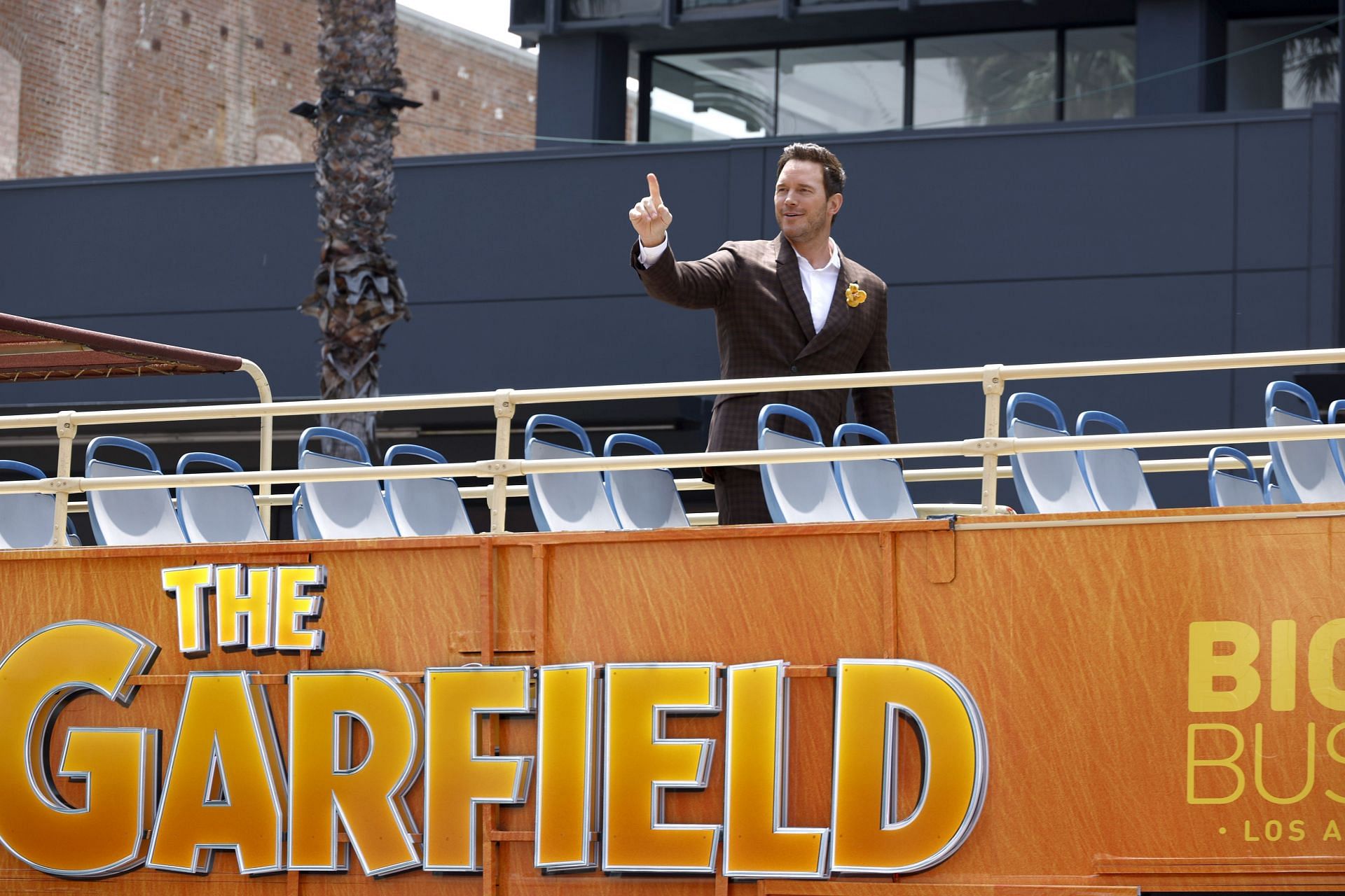 Chris Pratt voices Garfield (Image via Frazer Harrison/Getty Images)