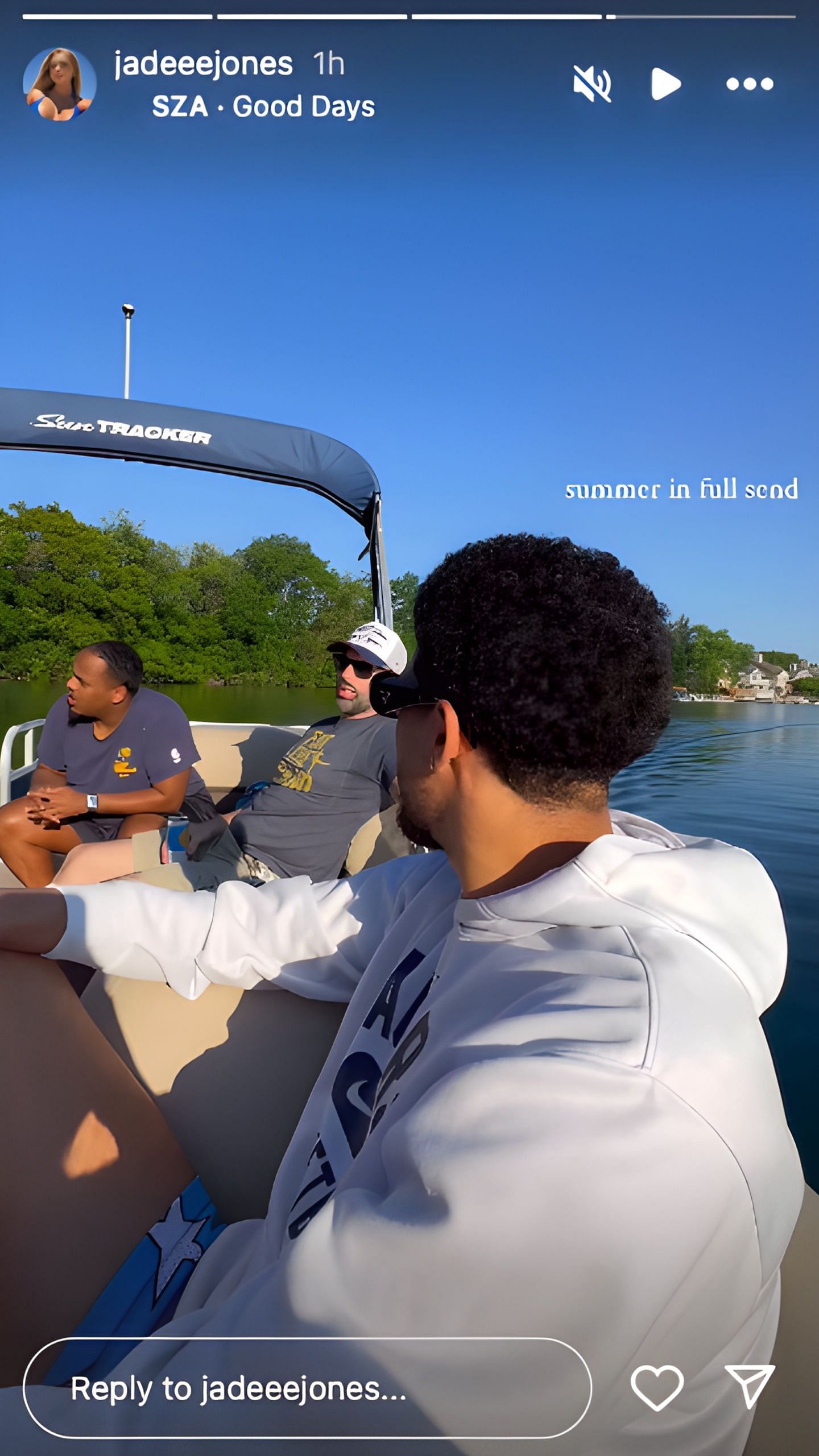 Tyrese Haliburton enjoying boat ride [Pic credit: Jade Jones IG handle]