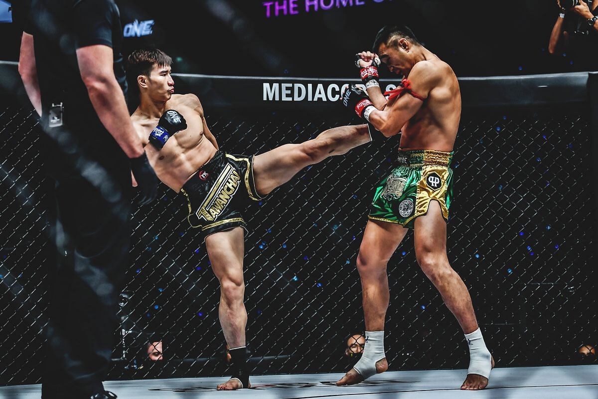 Tawanchai PK Saenchai fighting Petchmorakot Petchyindee | Image credit: ONE Championship