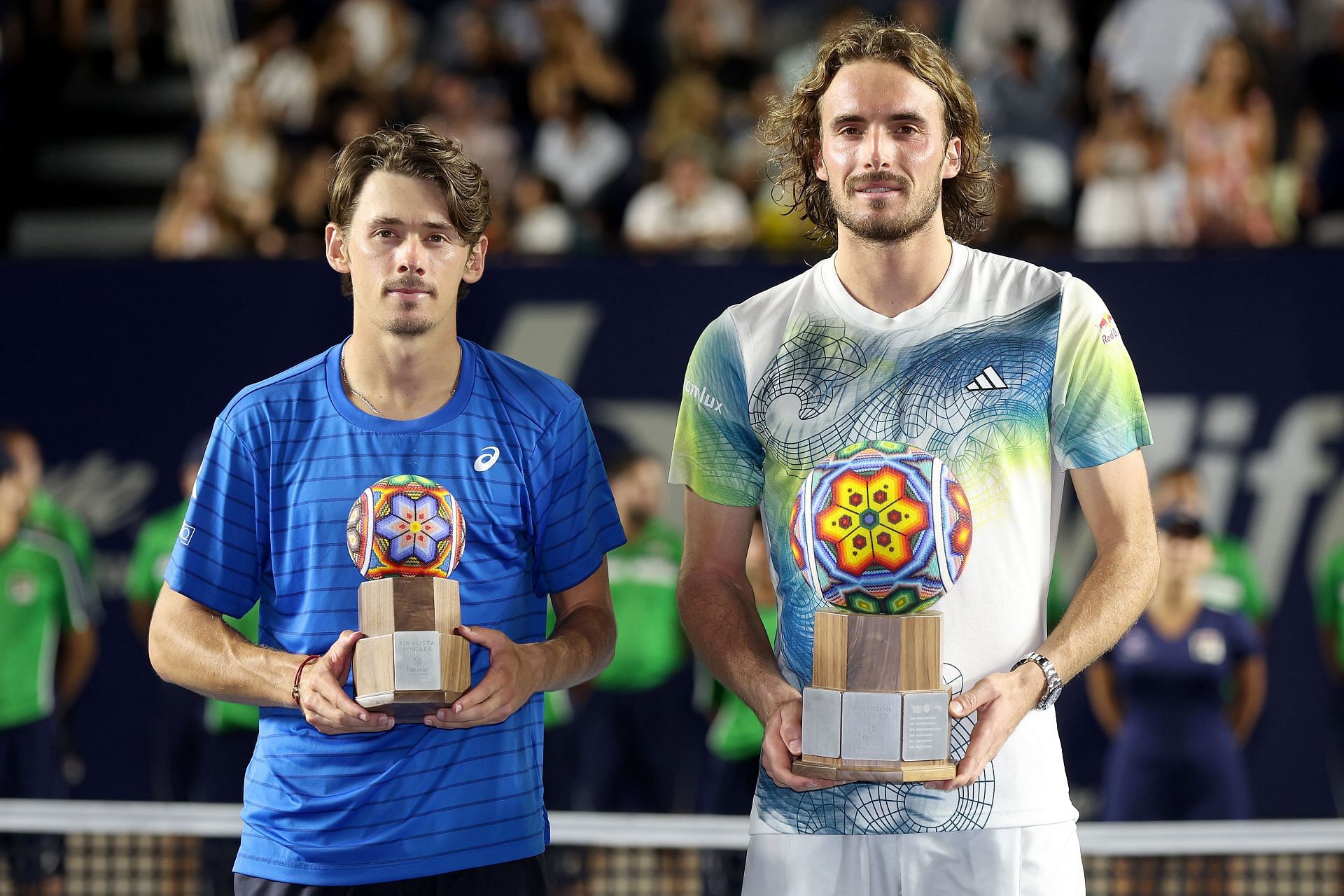 Alex de Minaur (L) and Stefanos Tsitsipas during the trophy presentation ceremony at the 2023 Mifel ATP Los Cabos Open