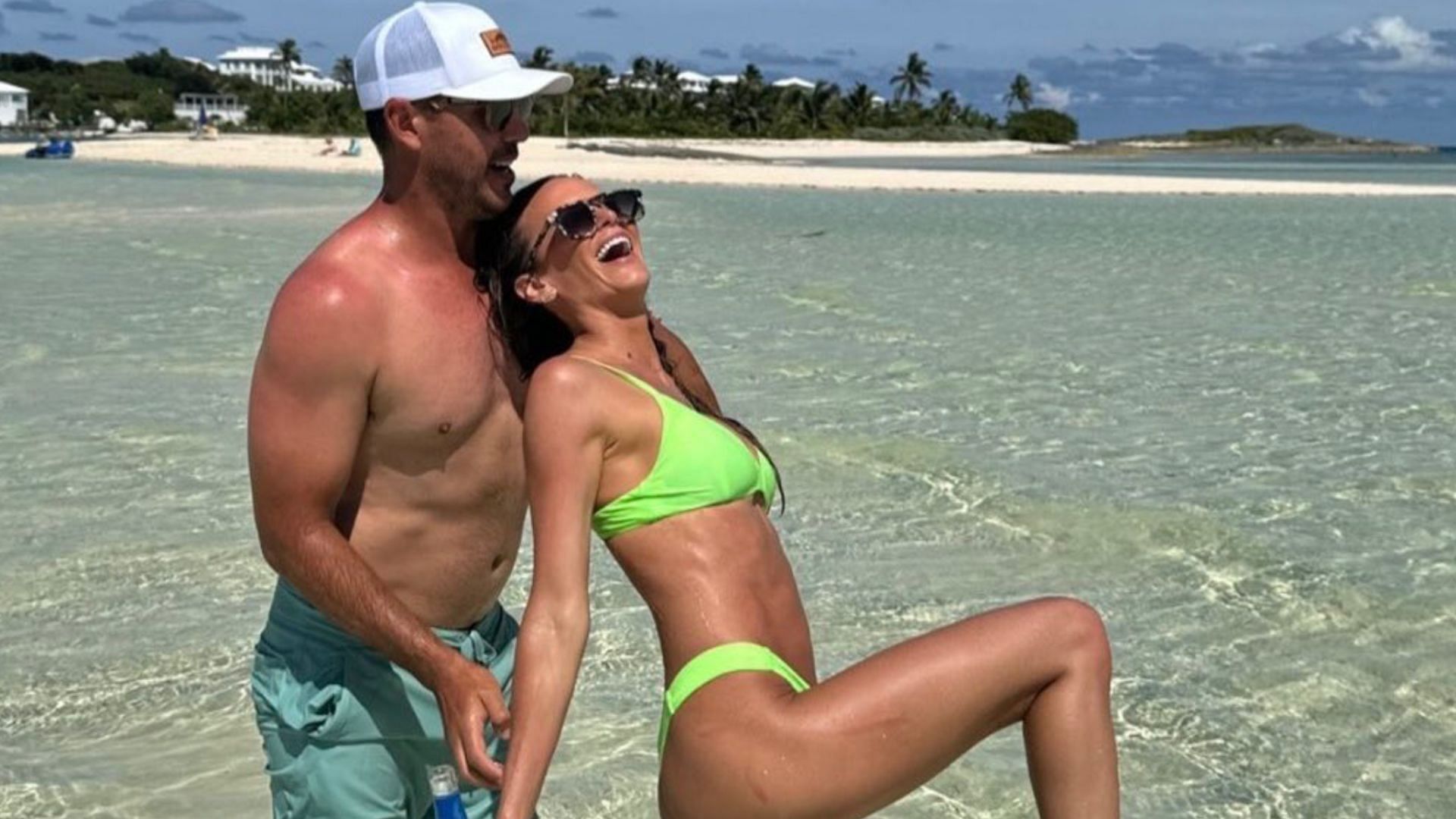 Brooks Koepka and Jena Sims on vacation (Image via Instagram @/jenasims)
