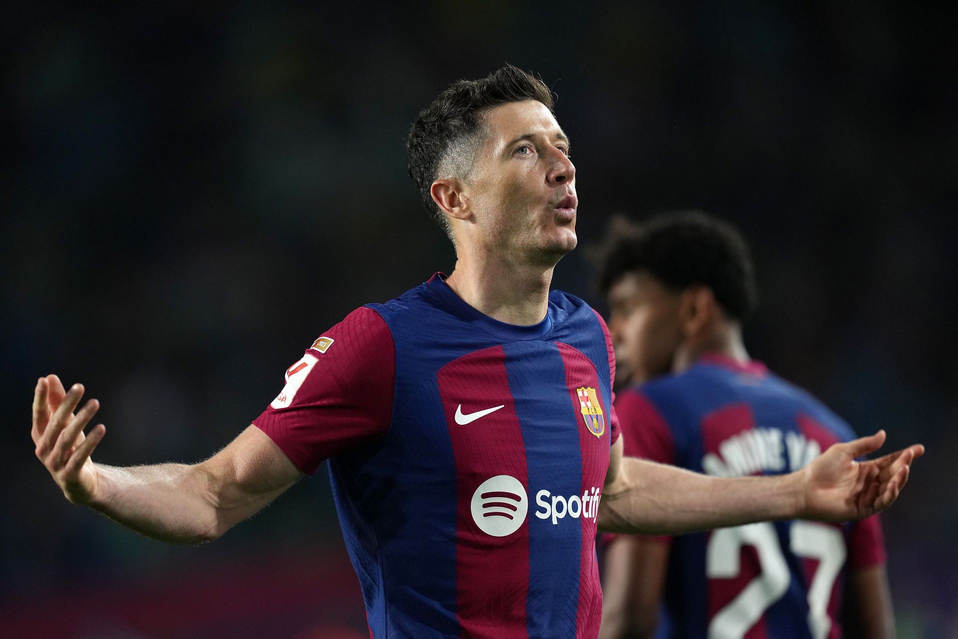 Robert Lewandowski&#039;s future at Camp Nou remains up in the air