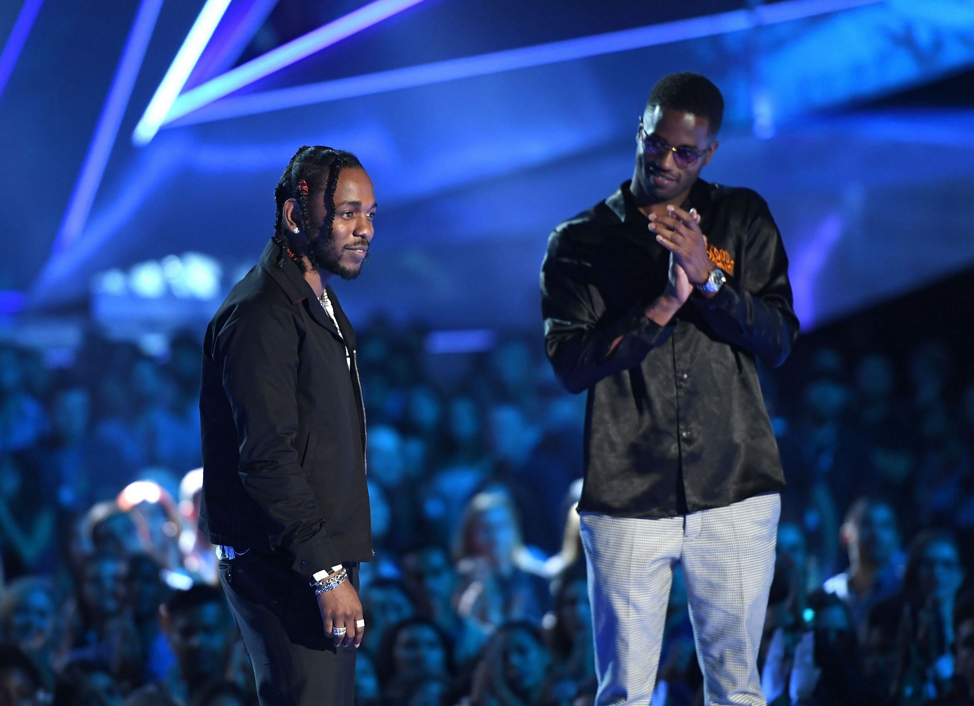 Kendrick Lamar (L) and Dave Free accepting an award for &#039;Humble&#039; in 2017 (Photo by Kevin Winter/Getty Images)