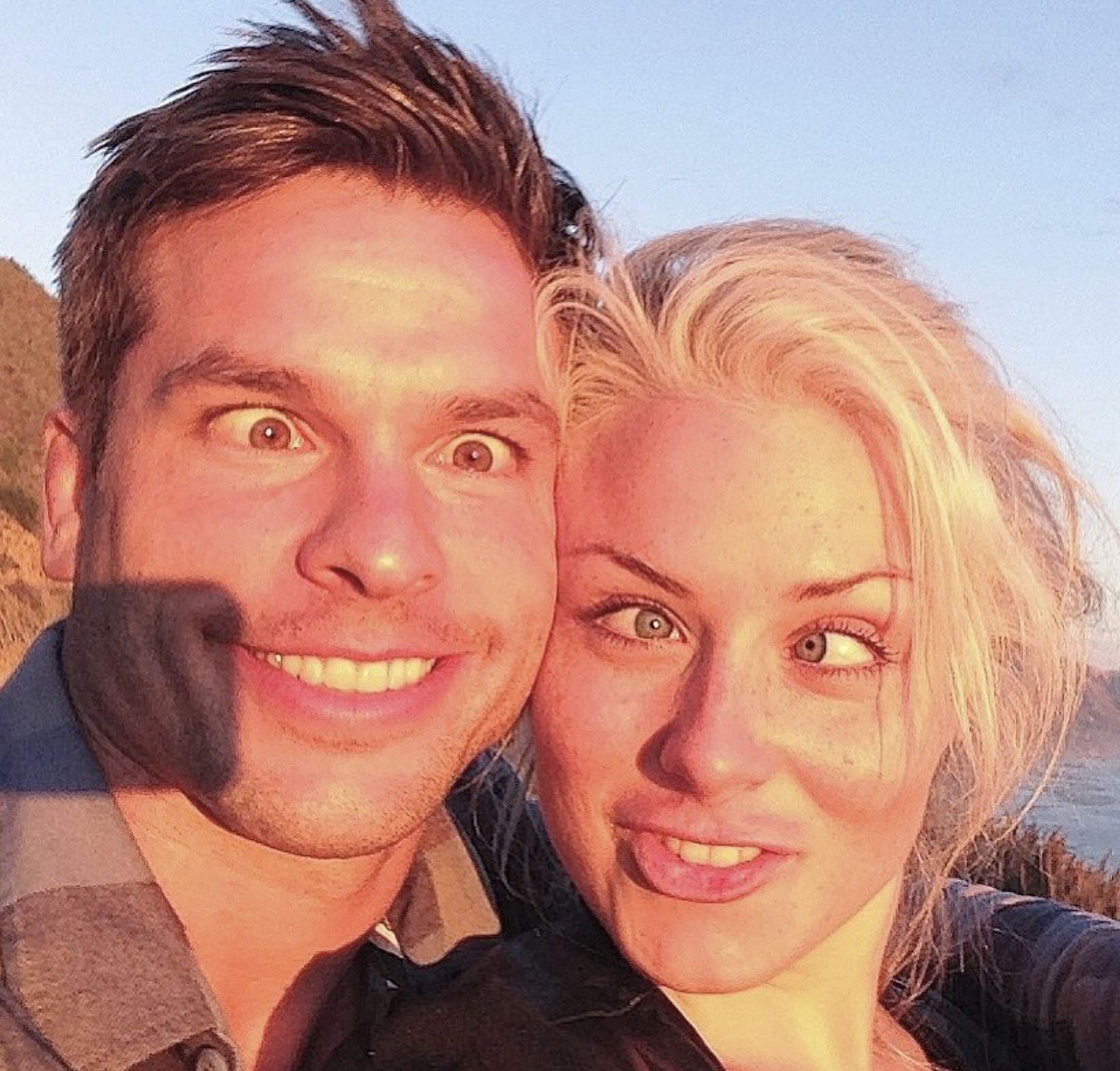 Ryan Bates and his wife Dianna Dalhgren (Image via Instagram/@frogman5326_)