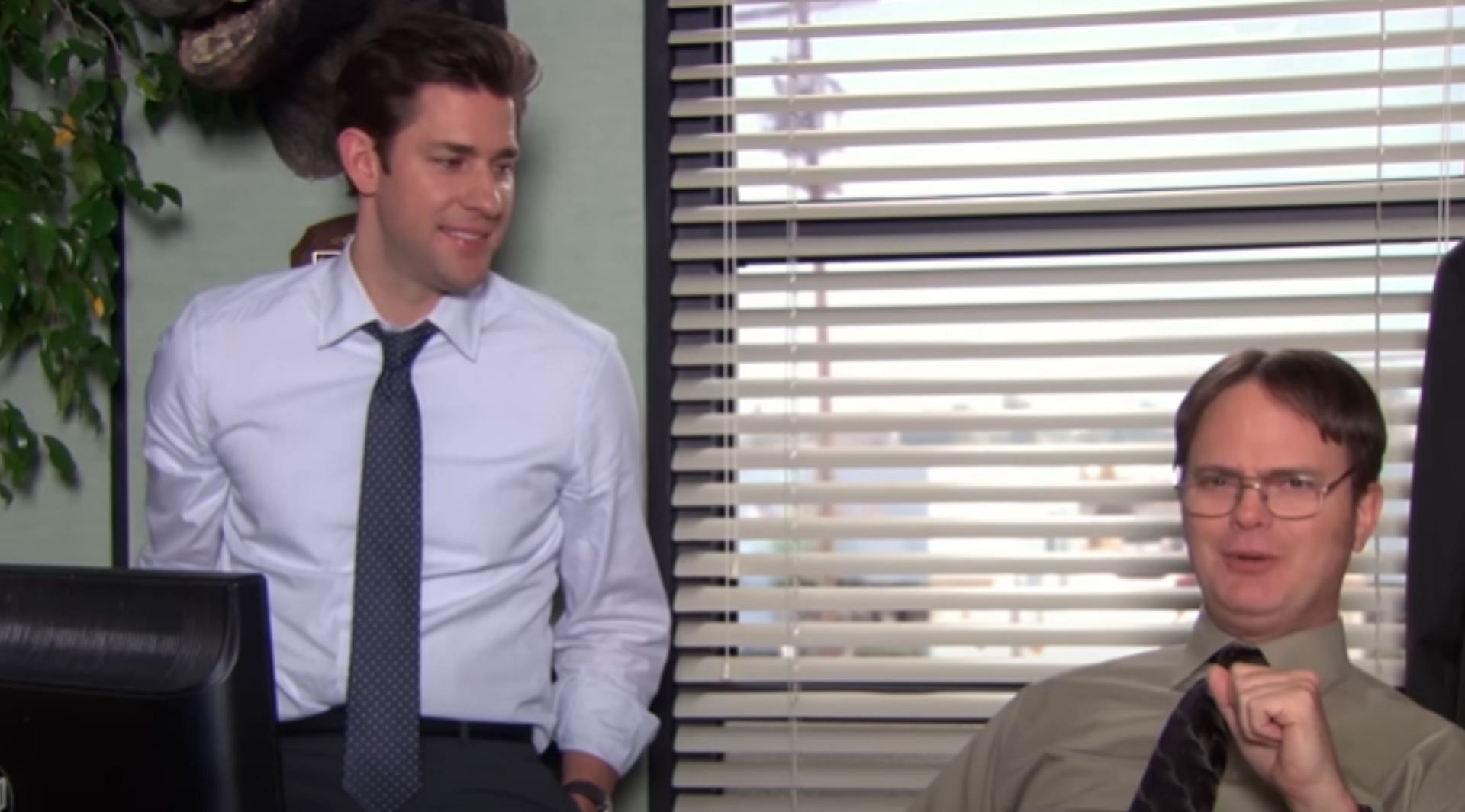 Jim and Dwight are besties (Image via The Office)