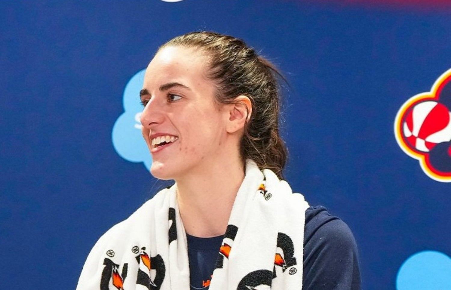 WNBA fans mock Caitlin Clark after 20-point, 10-turnover debut in big loss to Sun. 