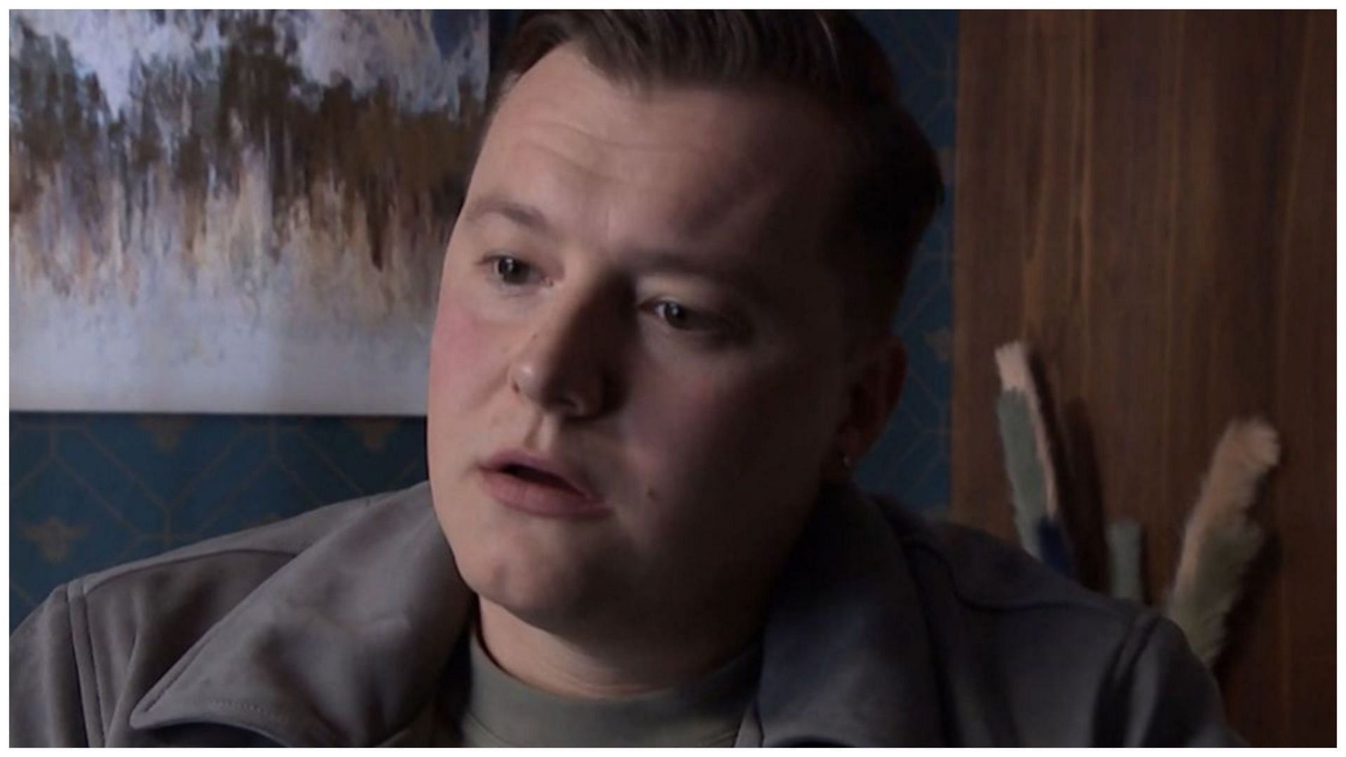 Robbie&#039;s comeback in Hollyoaks (Image via Lime Pictures)