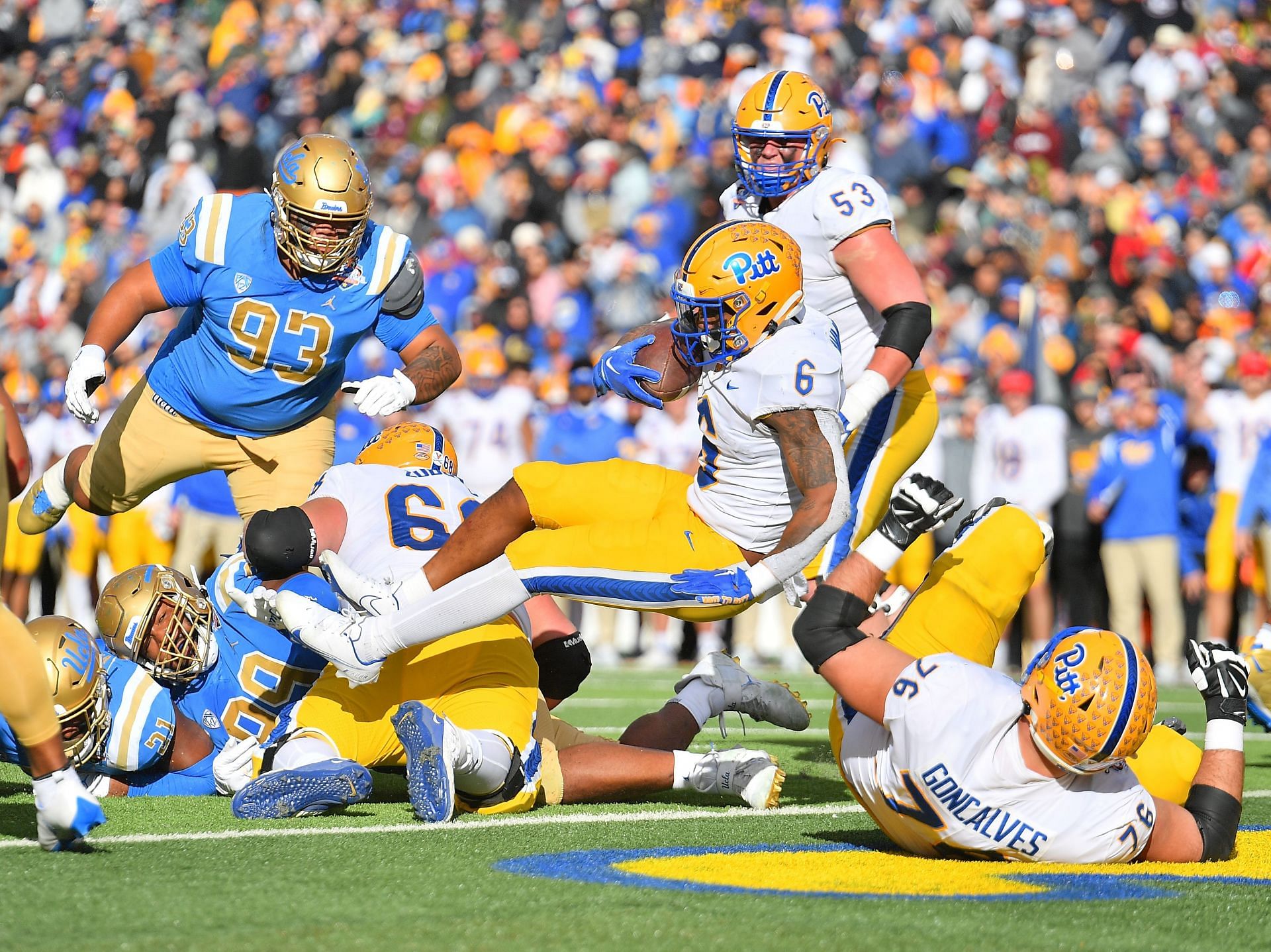 Tony the Tiger Sun Bowl - Pittsburgh v UCLA